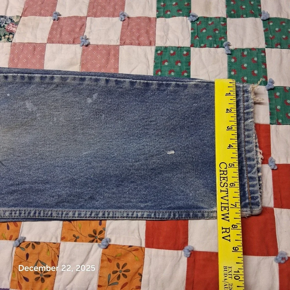 VTG Thrashed Distressed Levi 550 Jeans 30x32 Blue Grunge‎ Y2K 90s